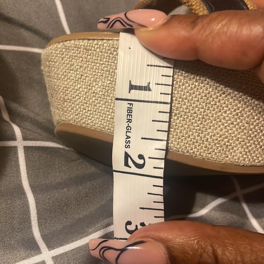 Tory Burch Sandals - Picture 9 of 9